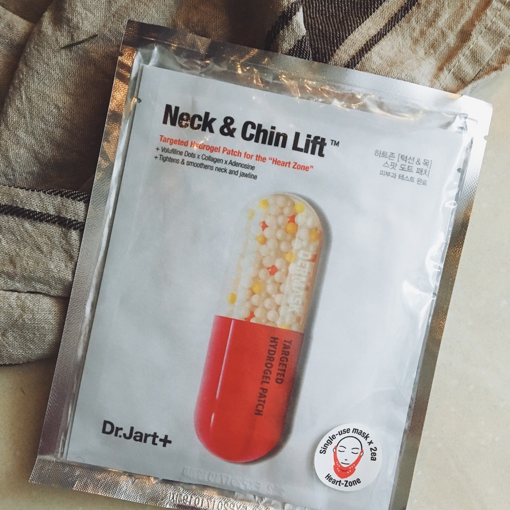 SOLD 🚫 Dr.Jart Neck & Chin Lift